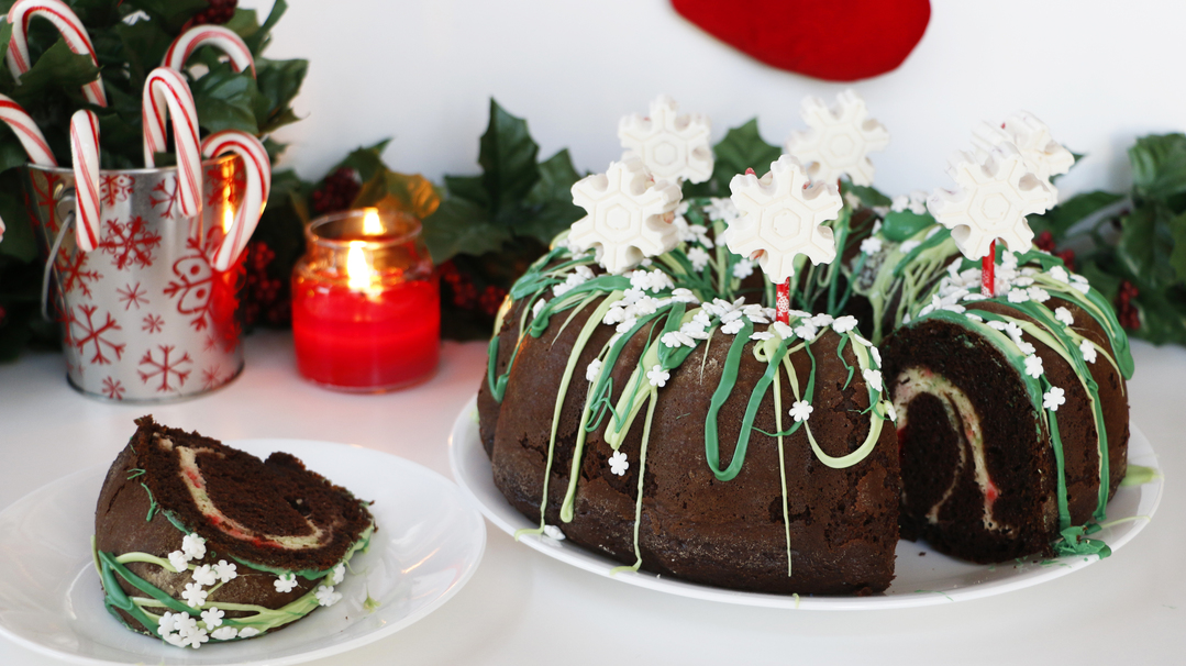 candy, pastry, cream, sweet, cake, chocolate