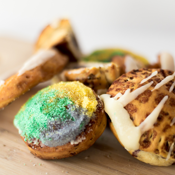 cookie, chocolate, cream, bread, cake, pastry, sweet