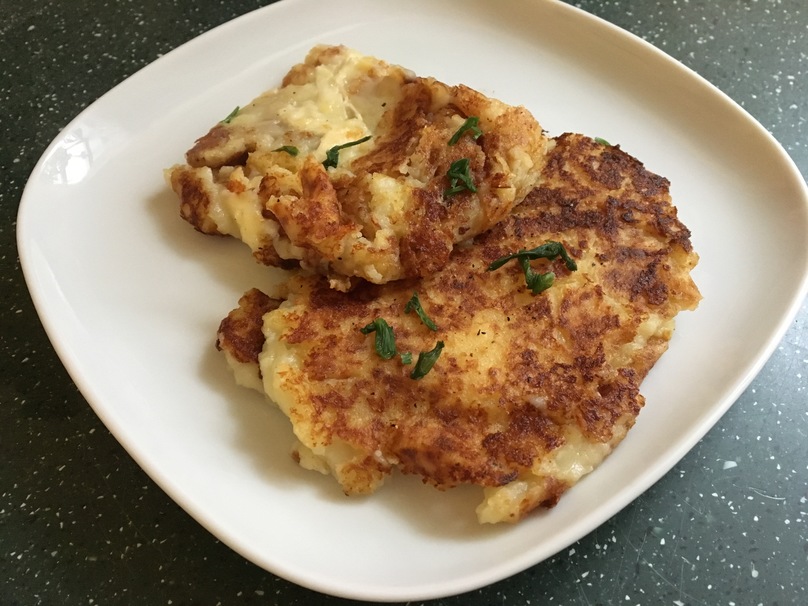 parsley, potato, vegetable, sauce, pork, chicken, meat