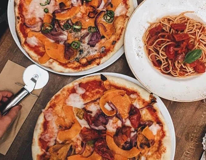 6 Surprising UK Restaurant Chains With Great Vegan Options.