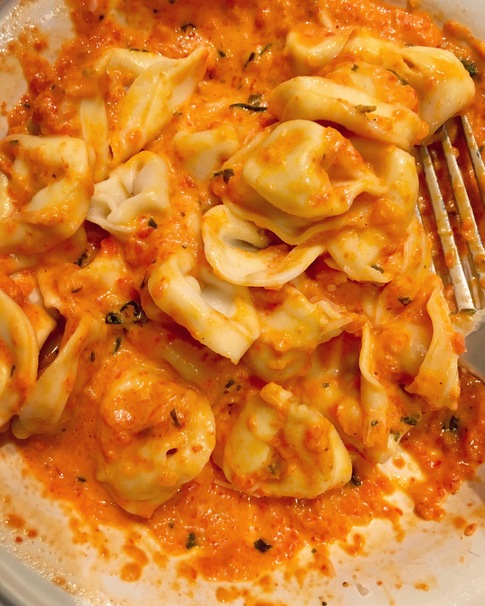 tomato, shrimp, cheese, pasta, ravioli, sauce, tortellini