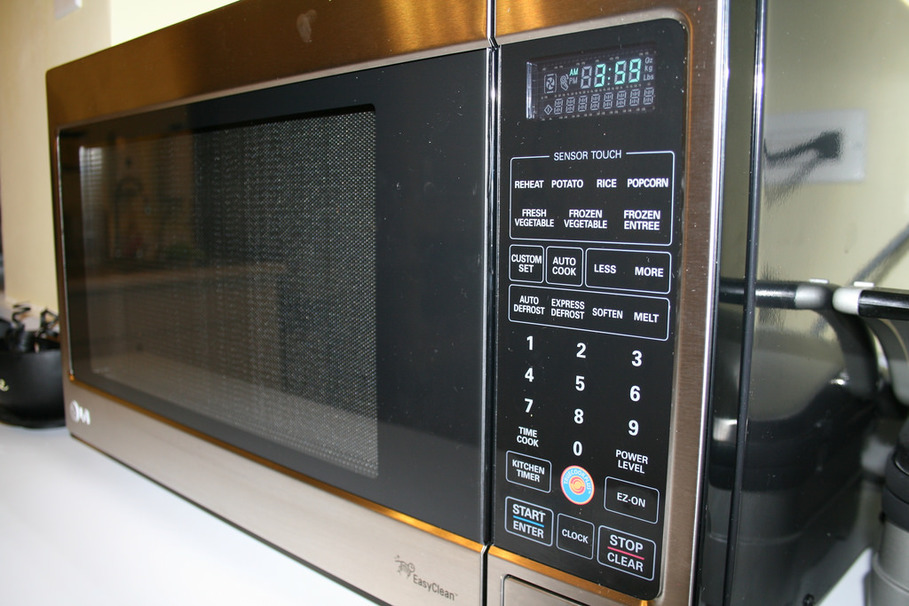 7 Unusual Uses for Your Microwave