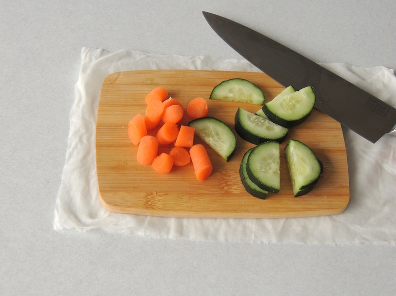 How to Keep Your Cutting Board From Slipping Everywhere