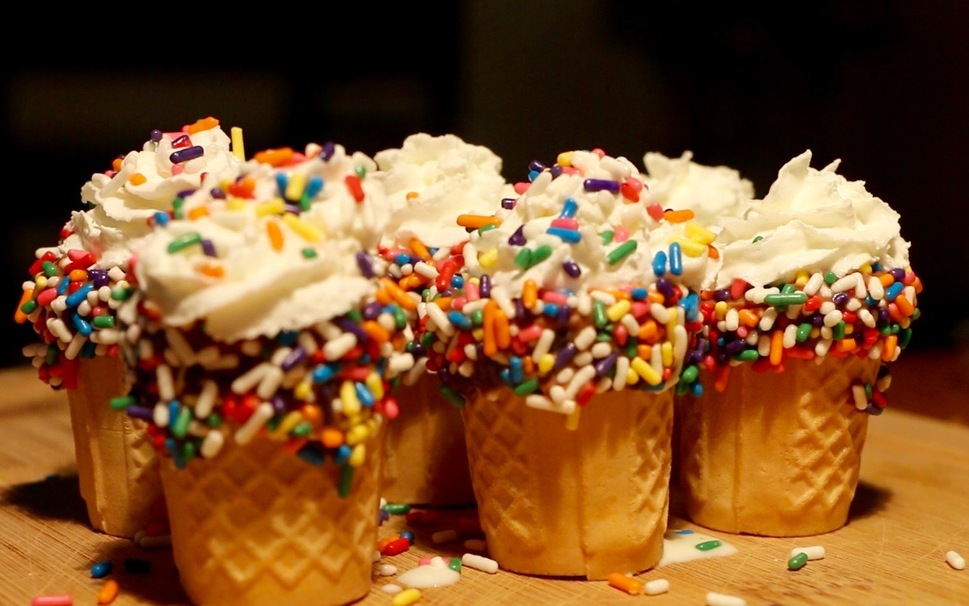 These Ice Cream Cone Shots Are a Boozy Summer Staple