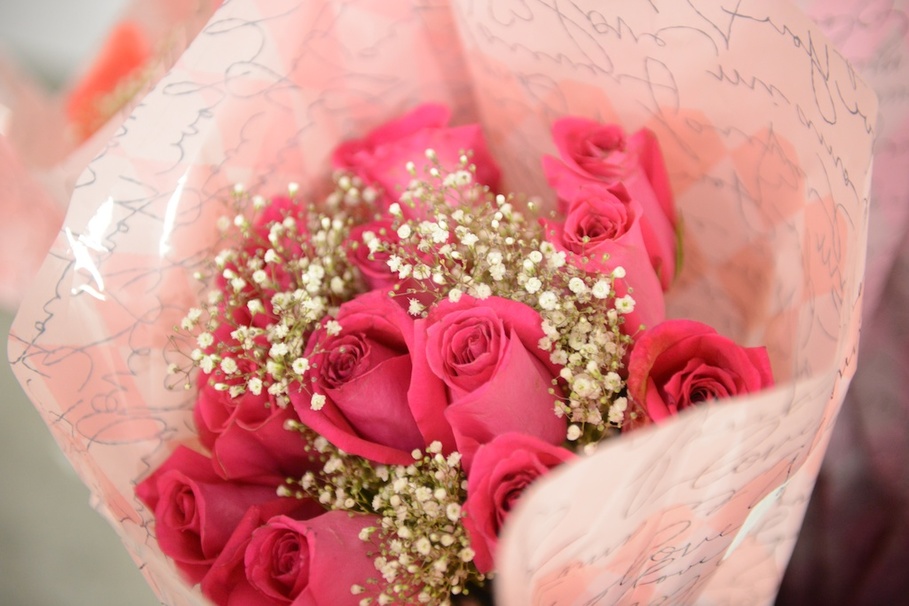 How to Create the Perfect Valentine's Day Evening on a Budget