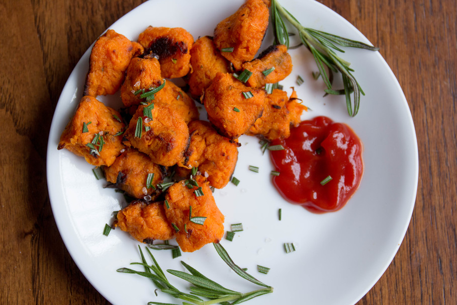 potato, sweet, vegetable, sauce, meat, chicken