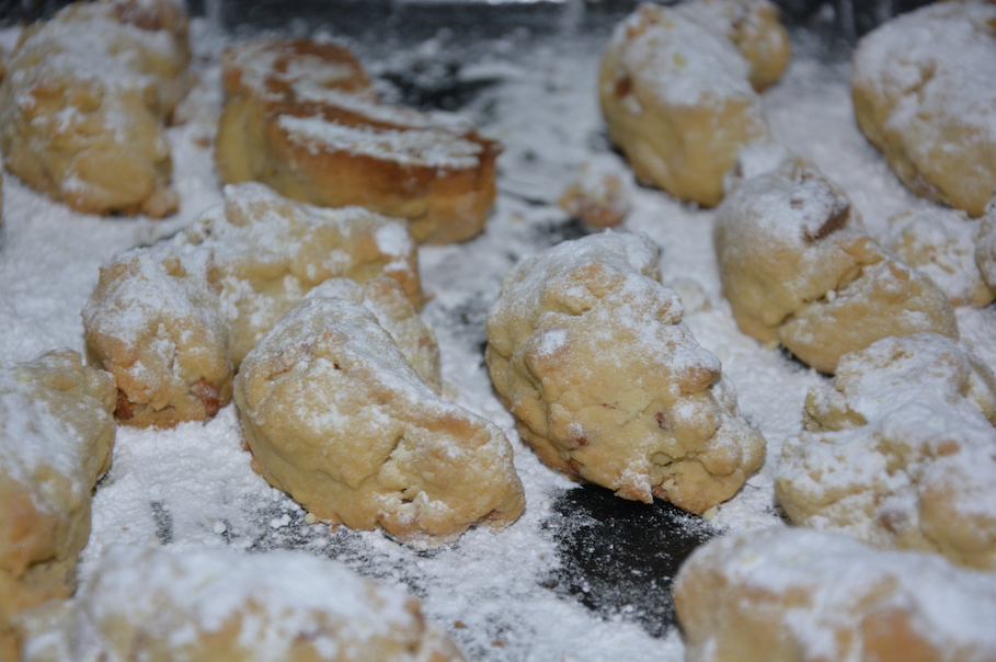 This is the Easiest Powdered Sugar Cookie Recipe You've Ever Tried