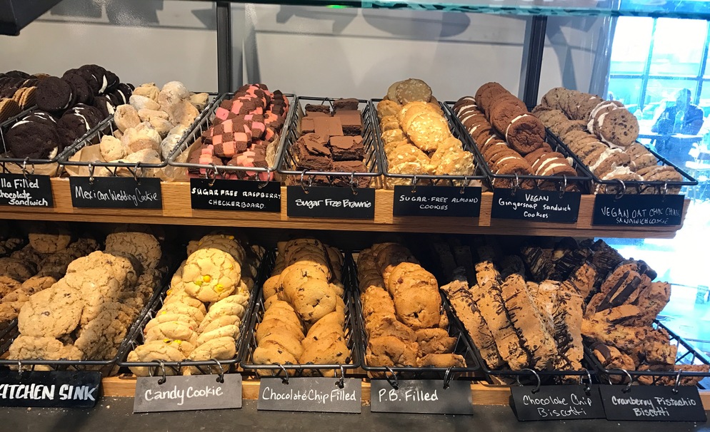 Which Cookies You Should Choose at the Whole Foods Cookie Bar