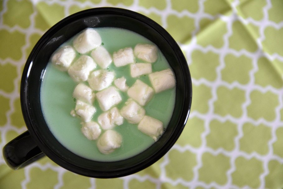 dairy product, miso soup, vegetable, milk, cream, soup