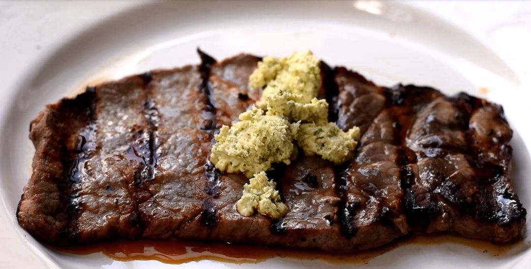 tenderloin, sirloin, pepper, fillet, barbecue, pork, sauce, steak, meat, beef