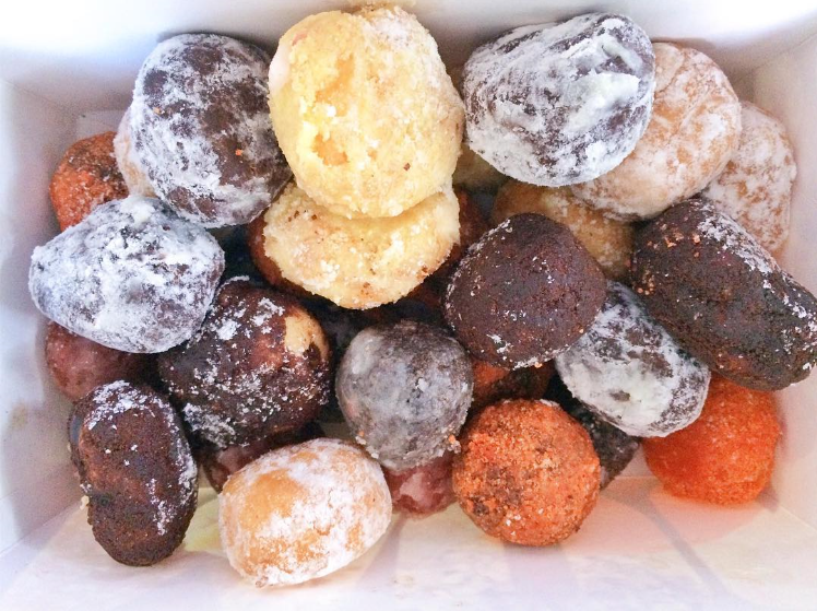 12 Healthy Dunkin' Donuts Foods That Won't Wreck Your Diet