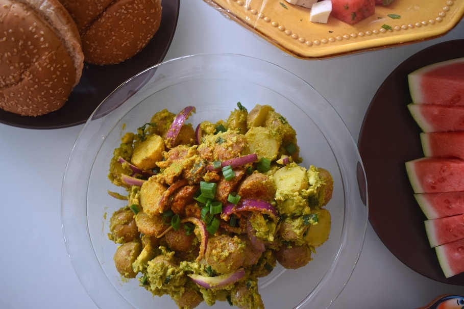salad, shrimp, chicken, avocado