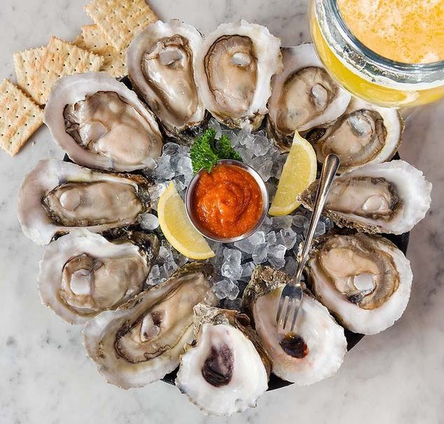 These 10 Restaurants Serve the Best Oysters in New Orleans