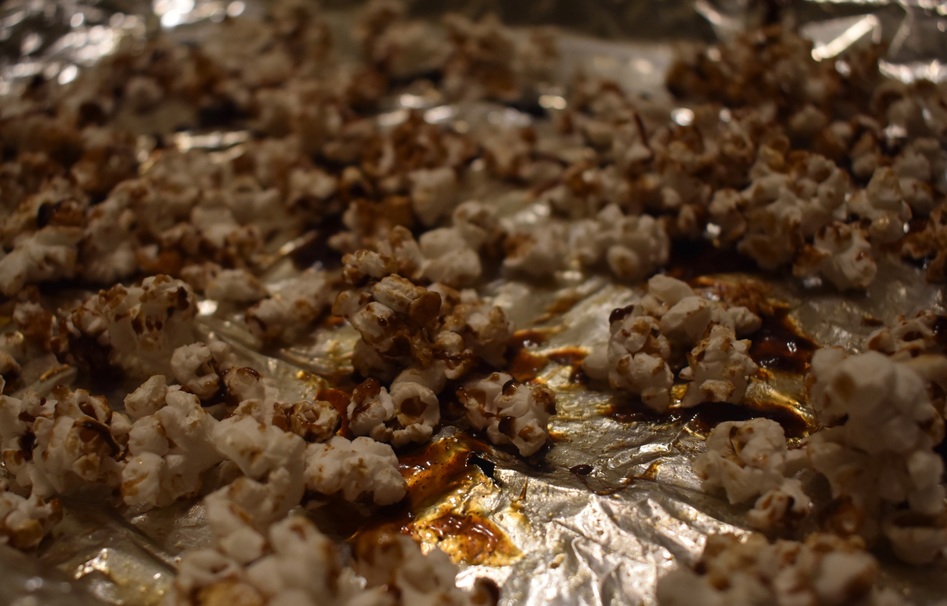 How to Make Healthy Kettle Corn This Holiday