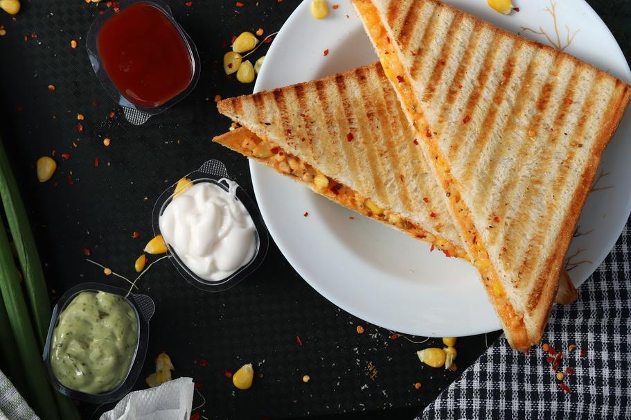 5 Ways to Spice Up Your Classic Grilled Cheese