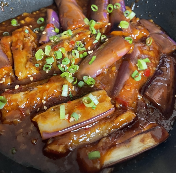 Yuxiang Eggplant A Recipe for Garlicky, FlavorBursting Deliciousness
