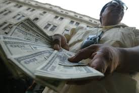 Tipo de cambio subió un 0.83% en la semana