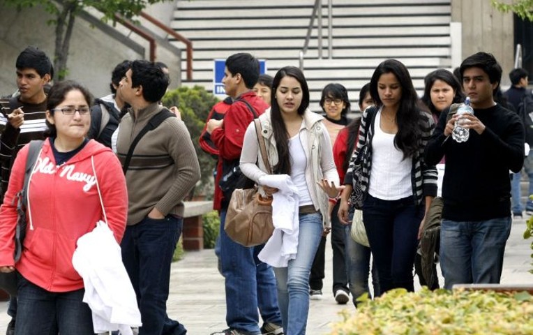 Pulso Perú: 75% de peruanos considera que sus ingresos no cubren todas sus necesidades