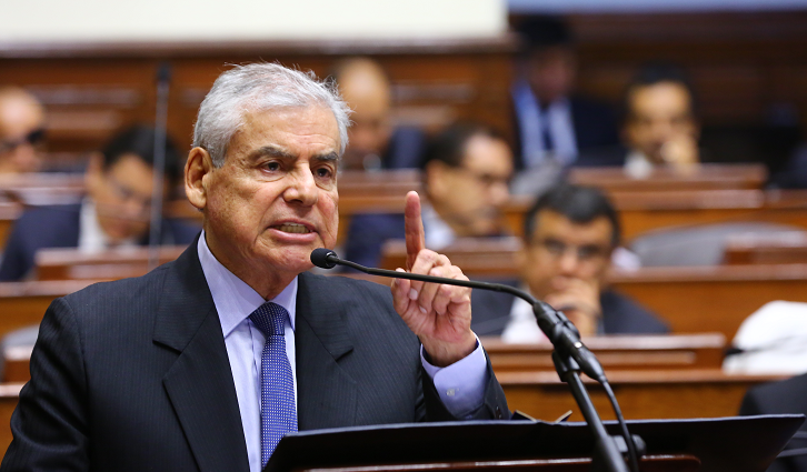 368787-cesar-villanueva-renuncio-a-su-inmunidad-parlamentaria