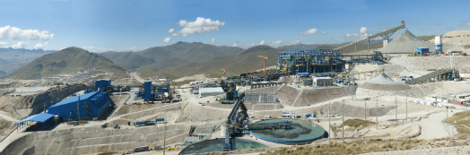 375839-las-bambas-bloqueos-podrian-afectar-produccion-desde-esta-semana