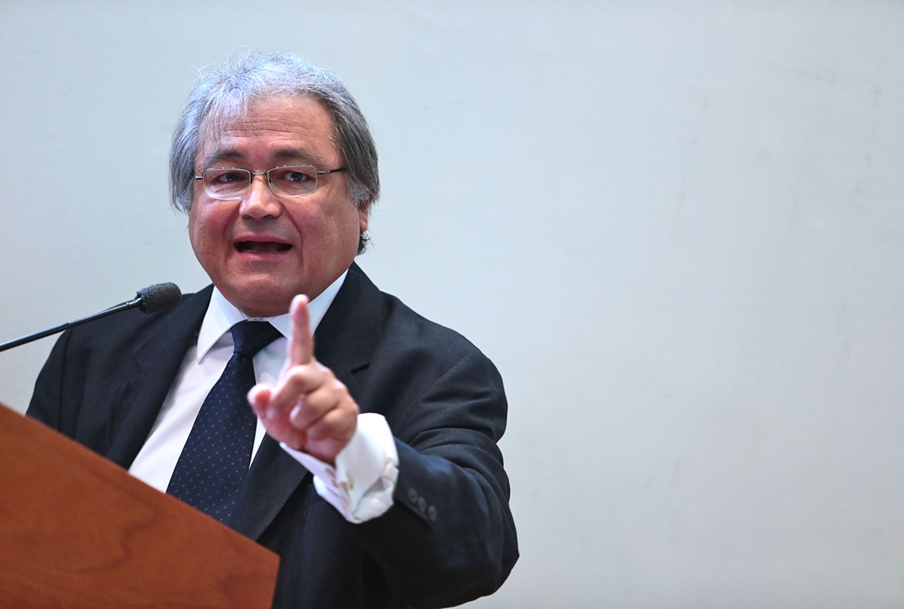 268752-walter-alban-dejo-el-directorio-de-la-smv-luego-de-seis-anos