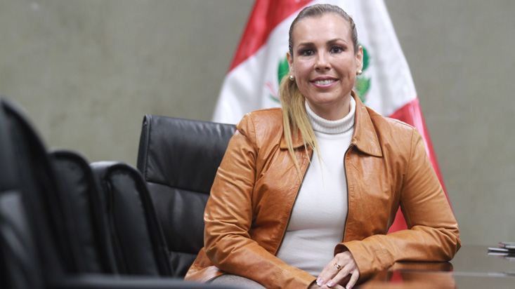Fiorella Molinelli es la nueva presidenta ejecutiva de EsSalud