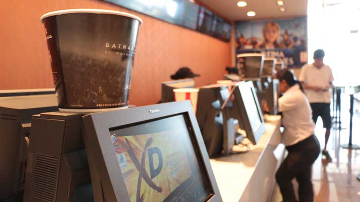 271129-cinemark-y-cineplanet-publicaran-lista-de-alimentos-que-consumidores-podran-llevar-a-sus-salas