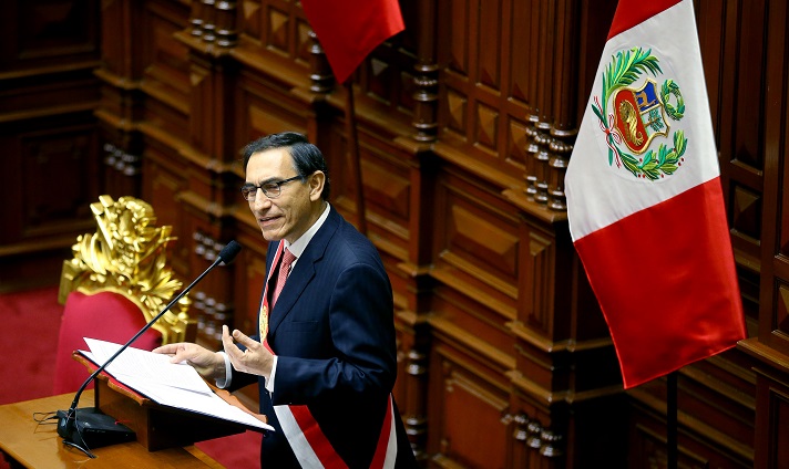 332441-la-aprobacion-del-presidente-martin-vizcarra-cae-siete-puntos-a-56-segun-datum