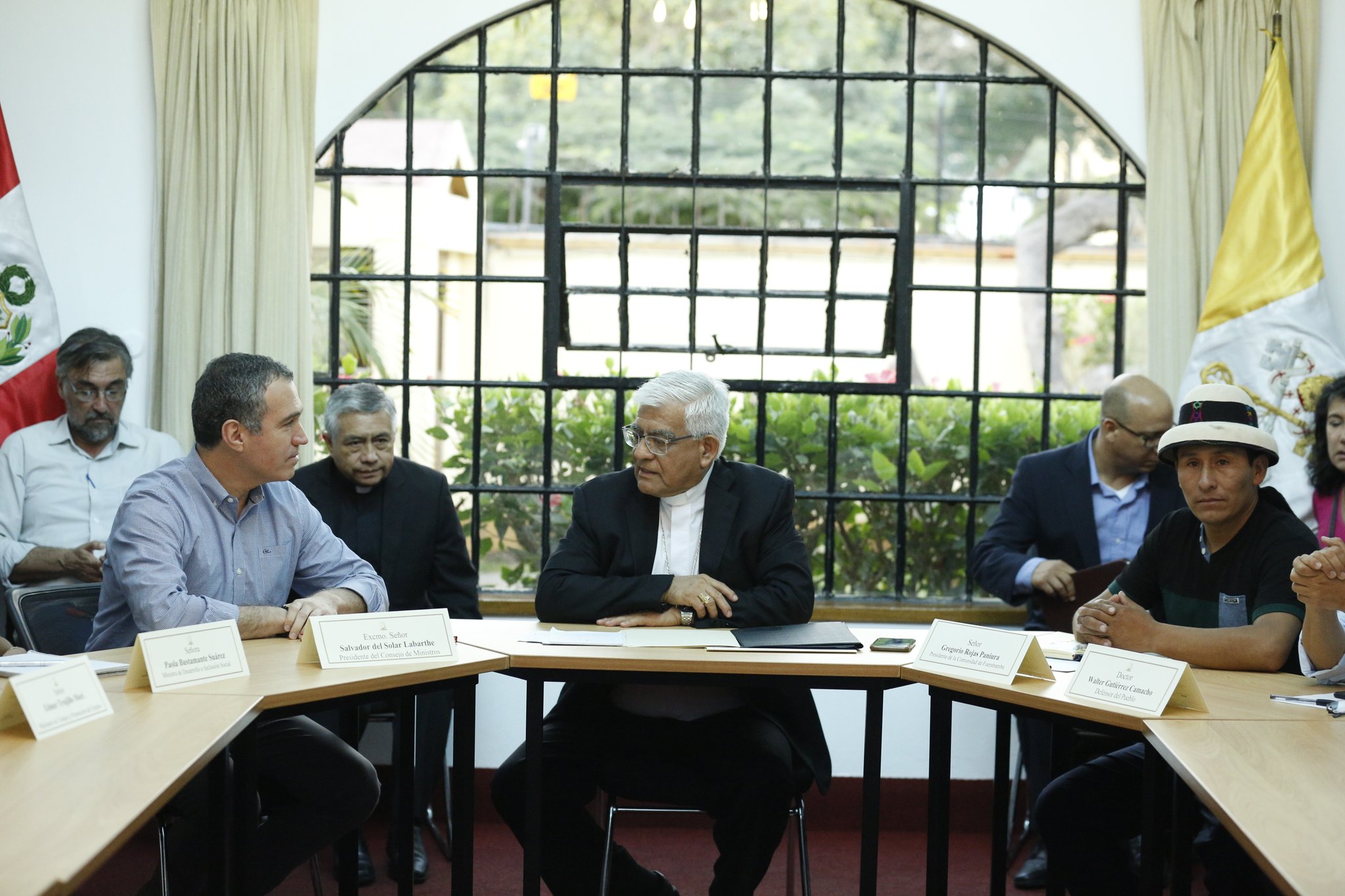 341272-las-bambas-salvador-del-solar-se-reunio-con-dirigente-gregorio-rojas