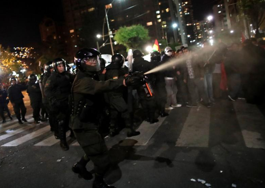 376551-virtual-triunfo-de-evo-morales-en-primera-vuelta-desato-protestas-en-bolivia