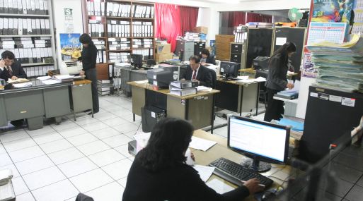 Estado ya no podrá contratar bachilleres como personal altamente calificado