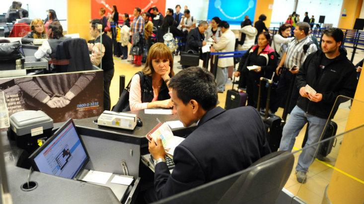 Visa Schengen: gobierno firmó acuerdo que elimina requisito para peruanos