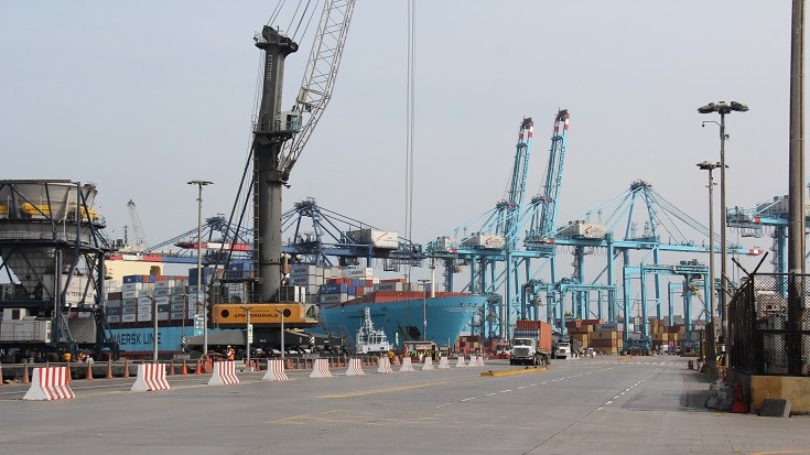 ositran-evalua-a-apm-terminals-por-presuntos-incumplimientos-contractuales-durante-emergencia