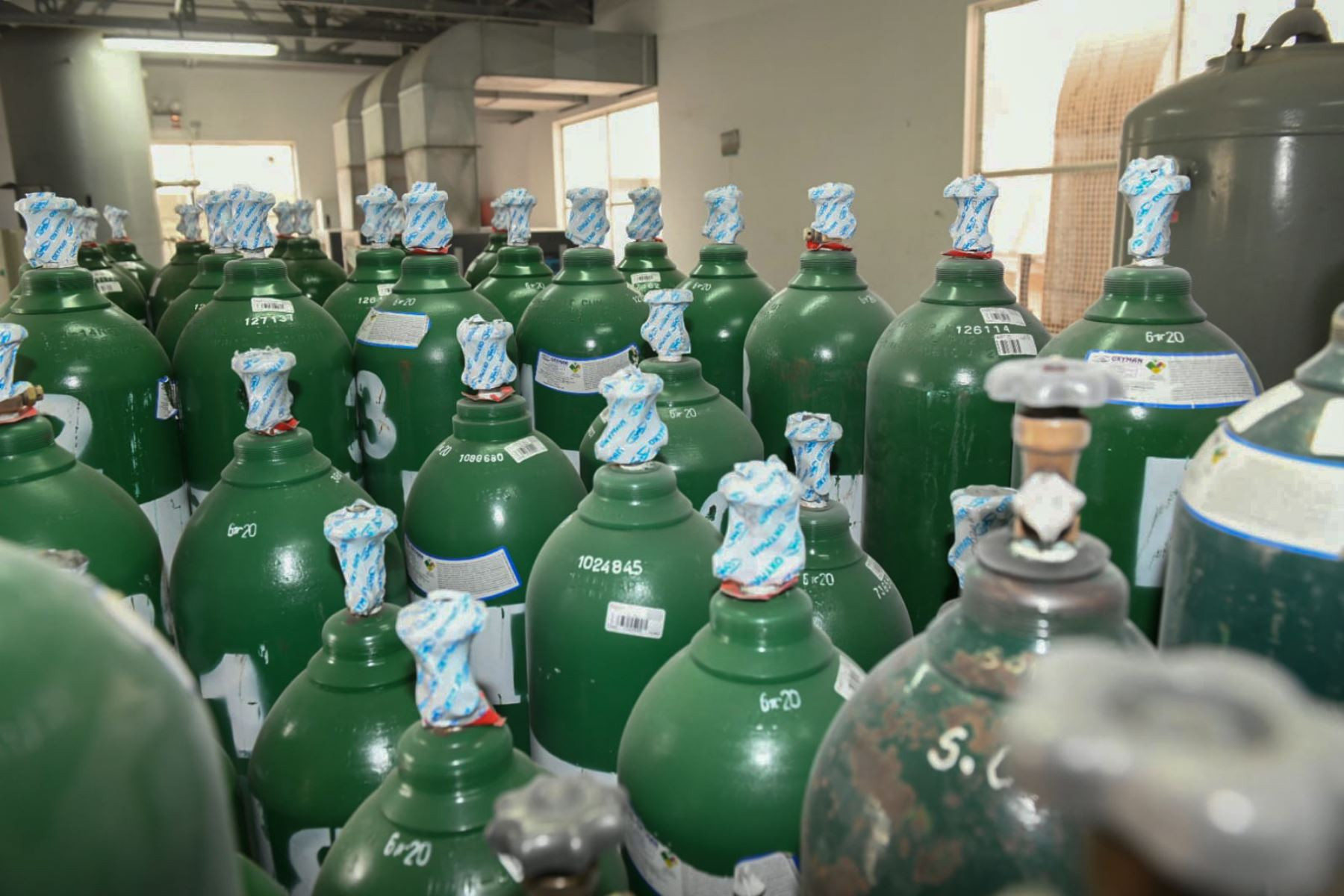 digemid-no-solo-establecimientos-farmaceuticos-podran-importar-equipos-generadores-de-oxigeno