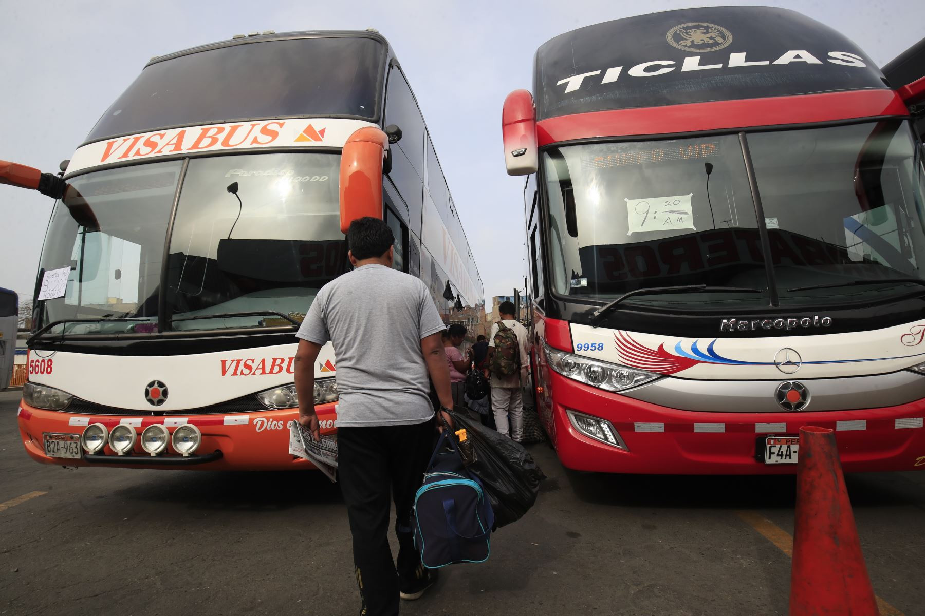 el-aforo-de-buses-interprovinciales-en-zonas-de-riesgo-muy-alto-sera-de-50-para-viajes-de-mas-de-cinco-horas