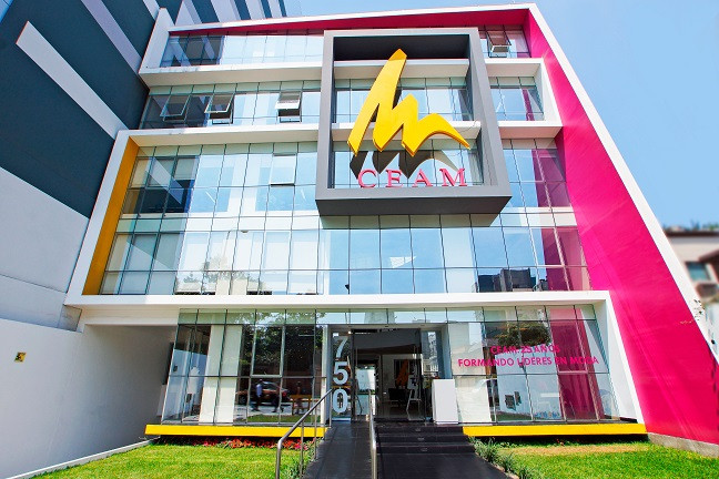 centro-estudios-de-la-moda-registro-avance-de-utilidad-de-33-con-lanzamiento-de-nueva-sede