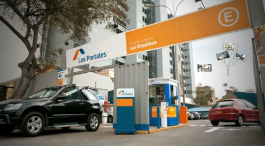 los-portales-completo-la-venta-de-su-negocio-de-estacionamientos