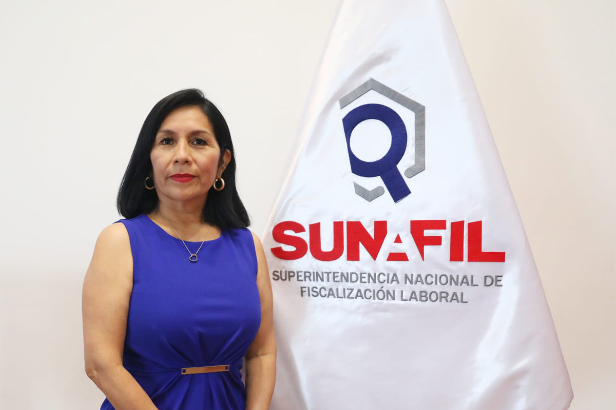 sunafil-ejecutivo-designo-a-flor-cruz-rodriguez-como-nueva-jefa-de-la-entidad