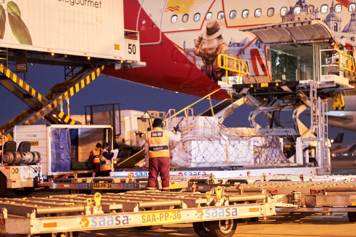 saasa-inicio-la-operacion-de-servicios-de-rampa-y-pasajeros-en-el-nuevo-aeropuerto-jorge-chavez