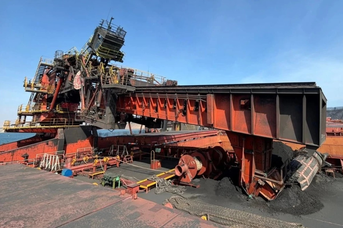 shougang-hierro-peru-retomo-embarques-de-hierro-tras-reparar-cargador-en-muelle-de-marcona