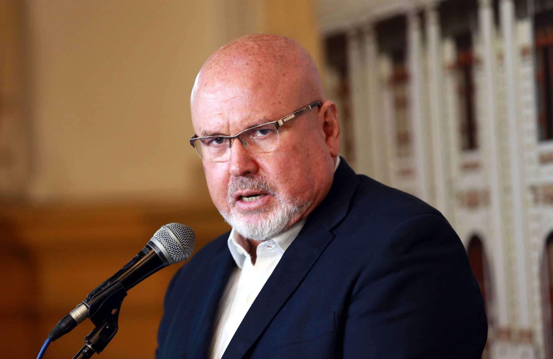 carlos-bruce-confirmo-su-candidatura-a-la-alcaldia-de-lima-con-somos-peru