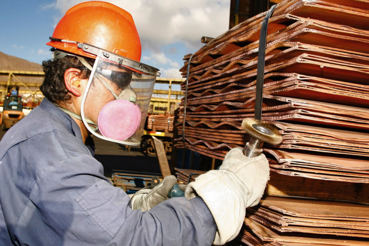 minem-produccion-de-cobre-cayo-16-en-agosto-pero-la-de-oro-crecio-81