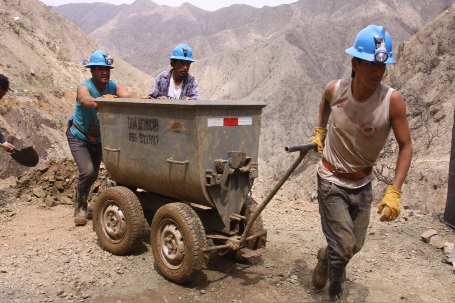 [Editorial] Un congreso con incapacidad moral