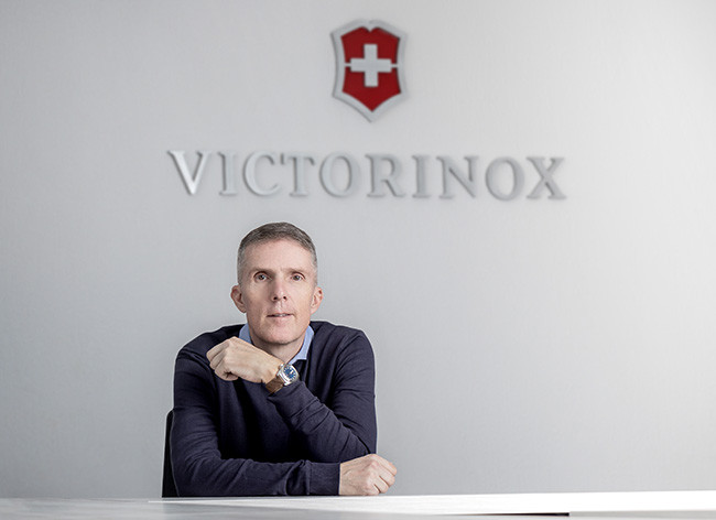 “La tecnología digital ofrece practicidad, pero no reemplaza el valor emocional y atemporal de un reloj analógico”