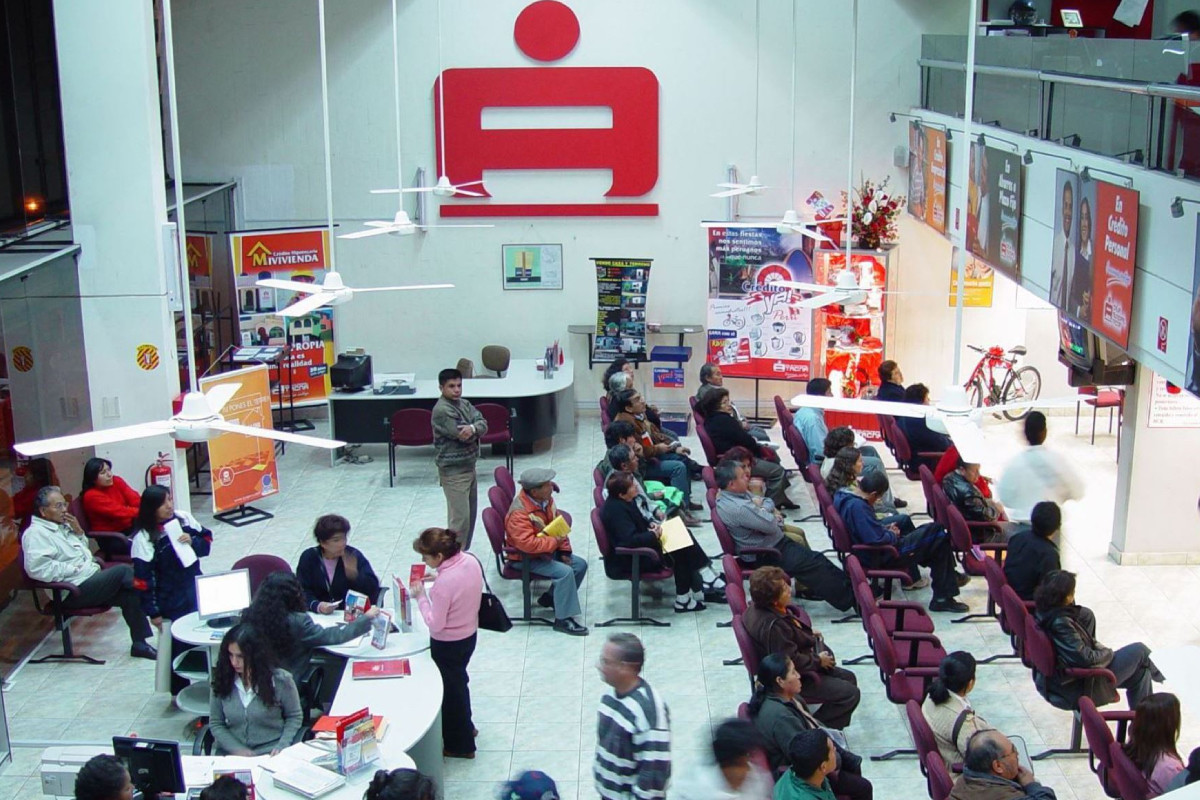 Gremio de cajas municipales alerta que más de 250 agencias microfinancieras están en riesgo de cierre por extorsiones