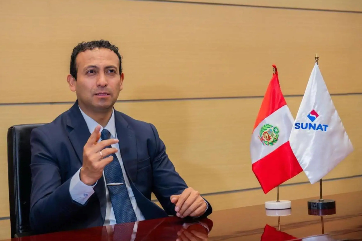 Ejecutivo vuelve a cambiar la jefatura de la Sunat y designa a Javier Franco Castillo como nuevo superintendente