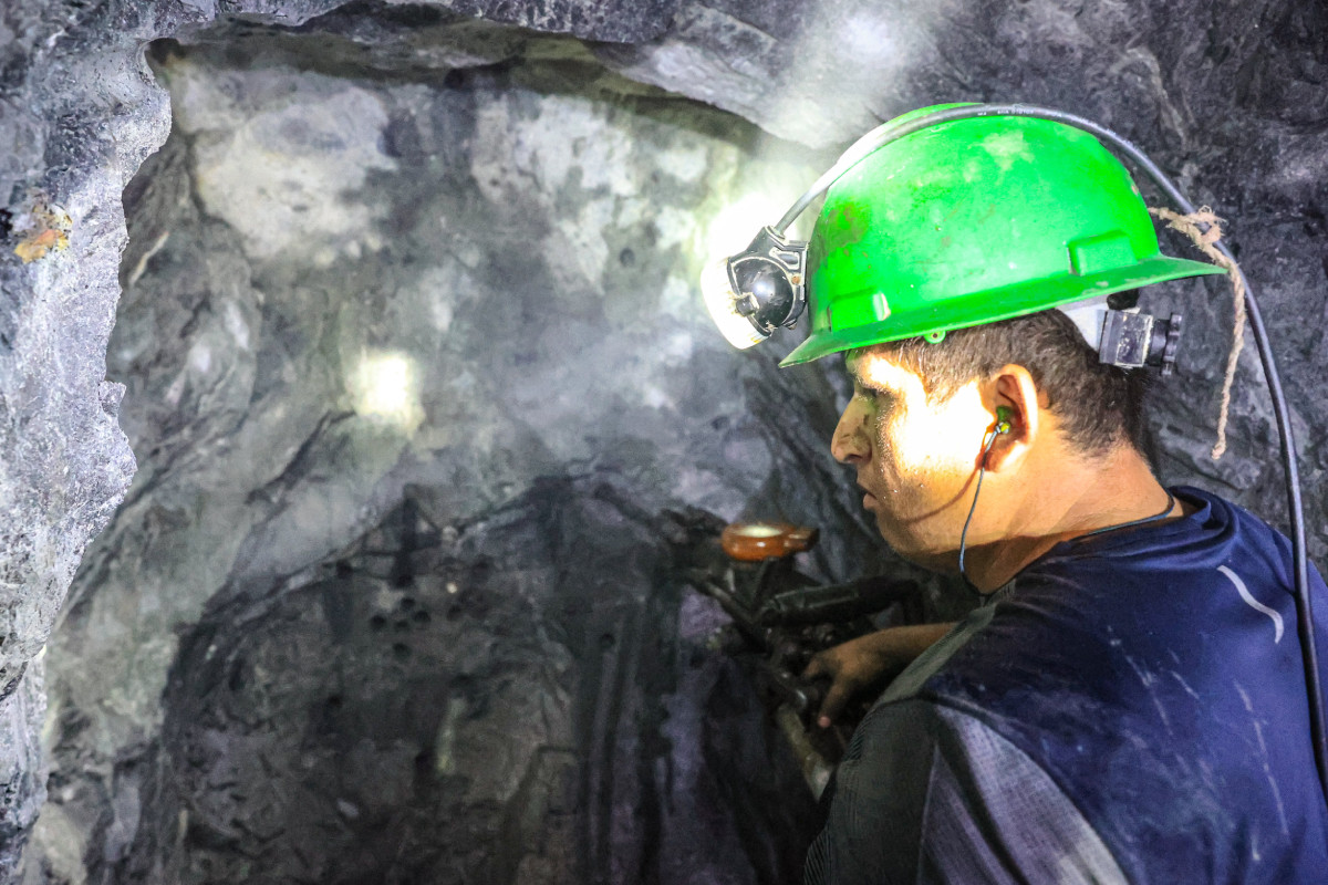 confiep-ampliar-el-reinfo-hasta-el-2027-debilita-la-lucha-contra-la-mineria-ilegal