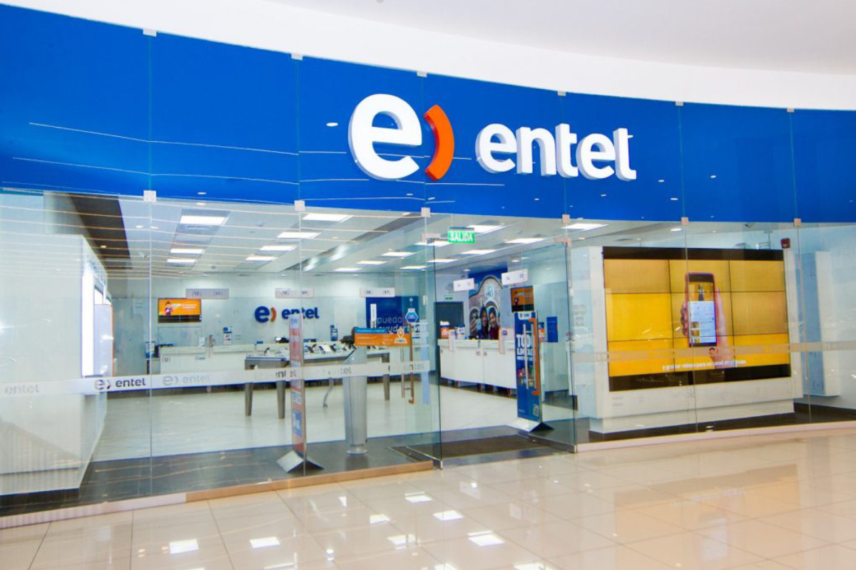 entel-firmo-acuerdo-con-winet-para-ofrecer-internet-de-fibra-optica-en-el-mercado-local