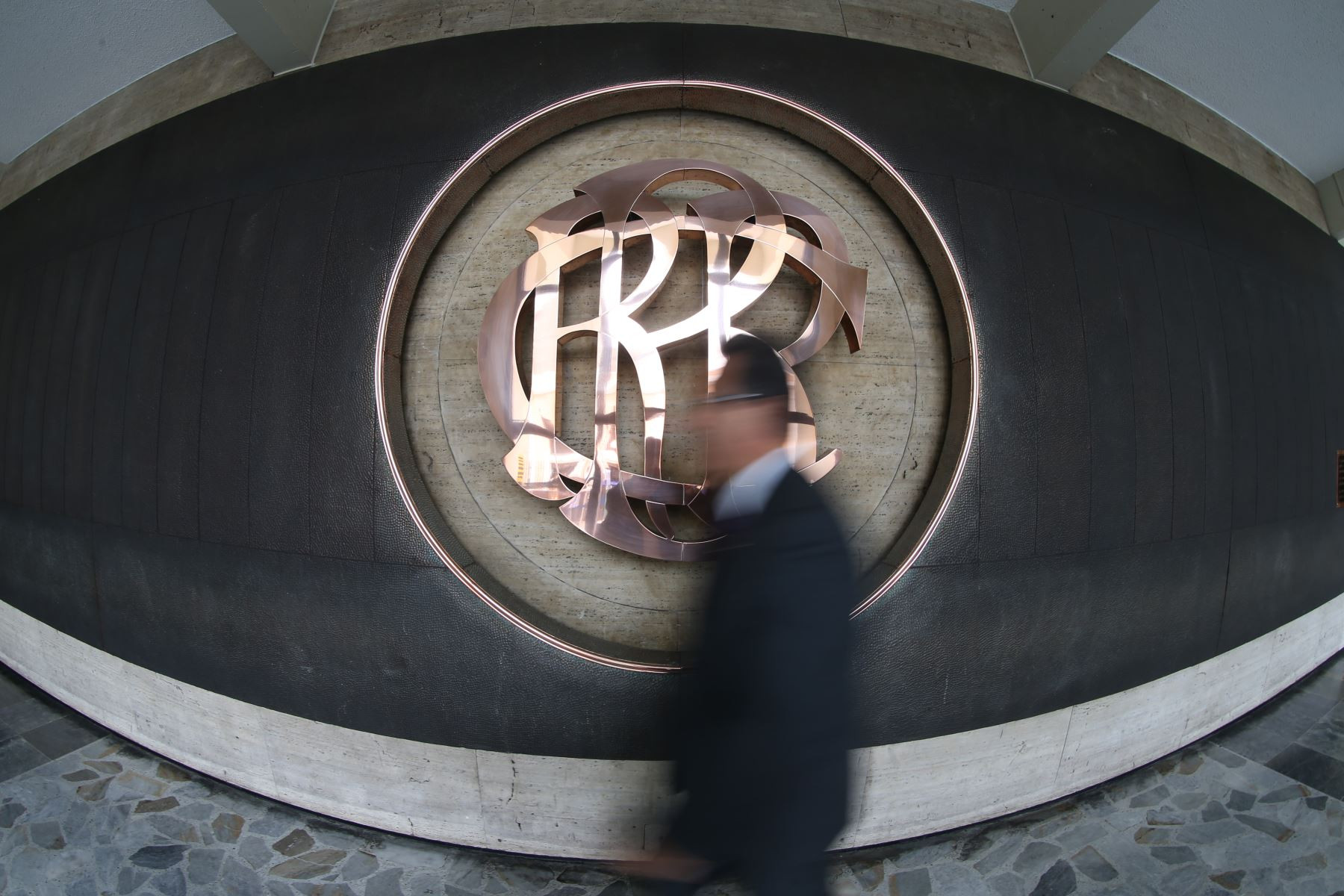 <p>Sistema de pagos: las tarifas y comisiones ahora estarán bajo la lupa del BCR </p>