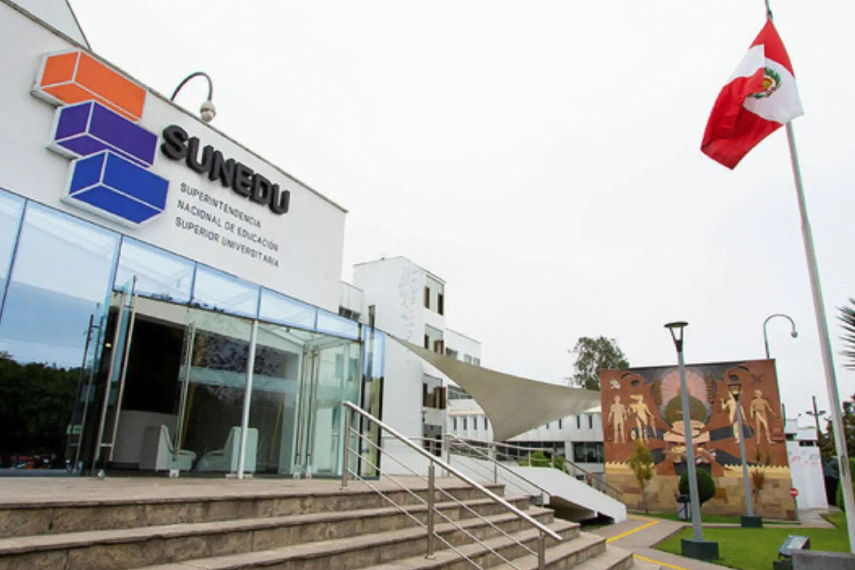 sunedu-eligio-a-vicente-espinoza-como-nuevo-superintendente